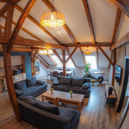 Apatman Fellini House Apartman Trenčín Kültér fotó