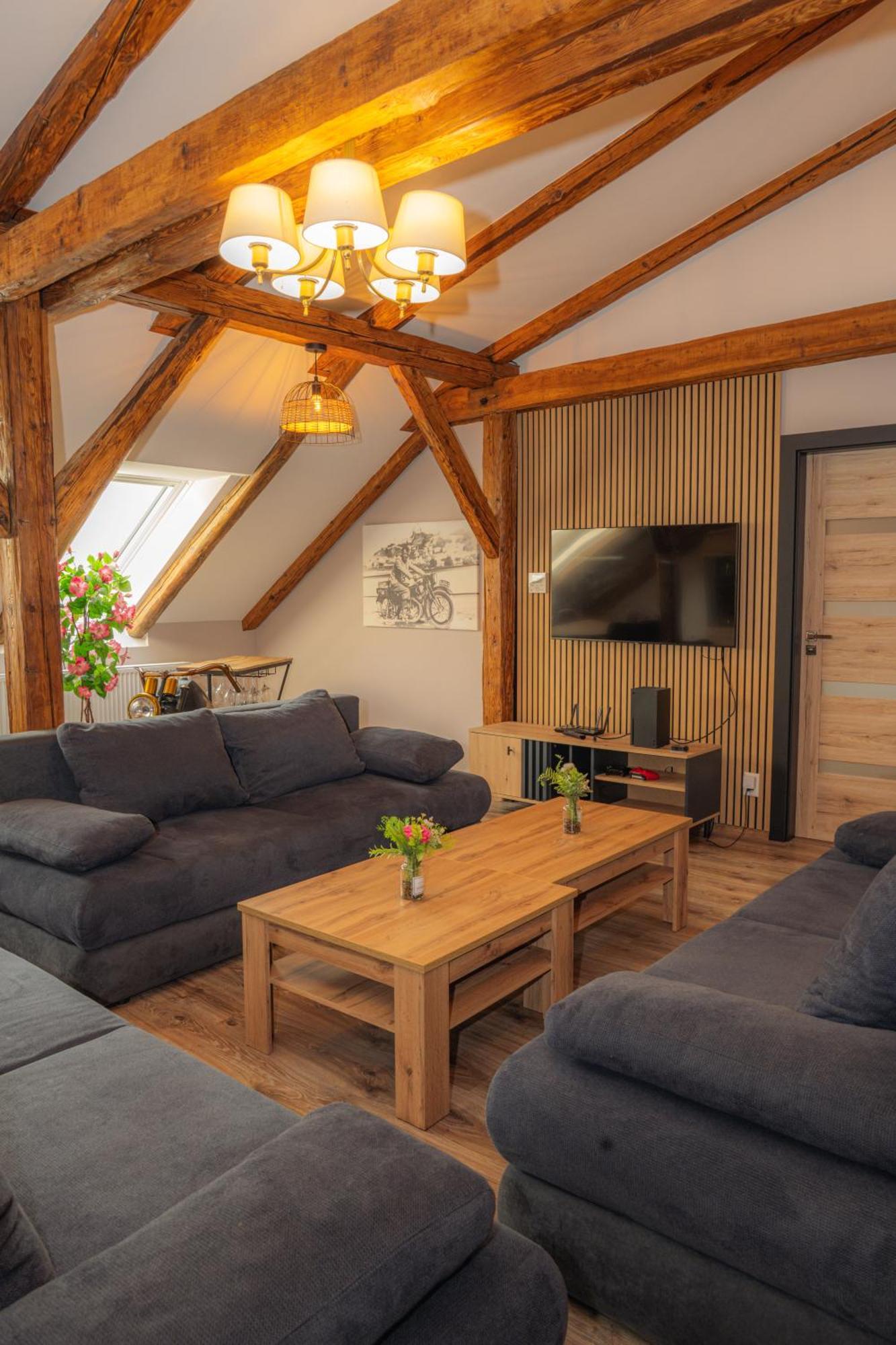 Apatman Fellini House Apartman Trenčín Kültér fotó