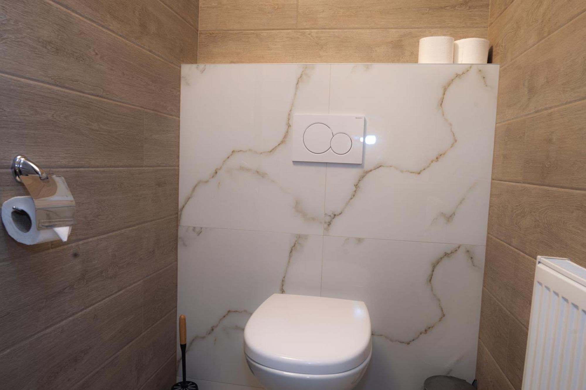 Apatman Fellini House Apartman Trenčín Kültér fotó