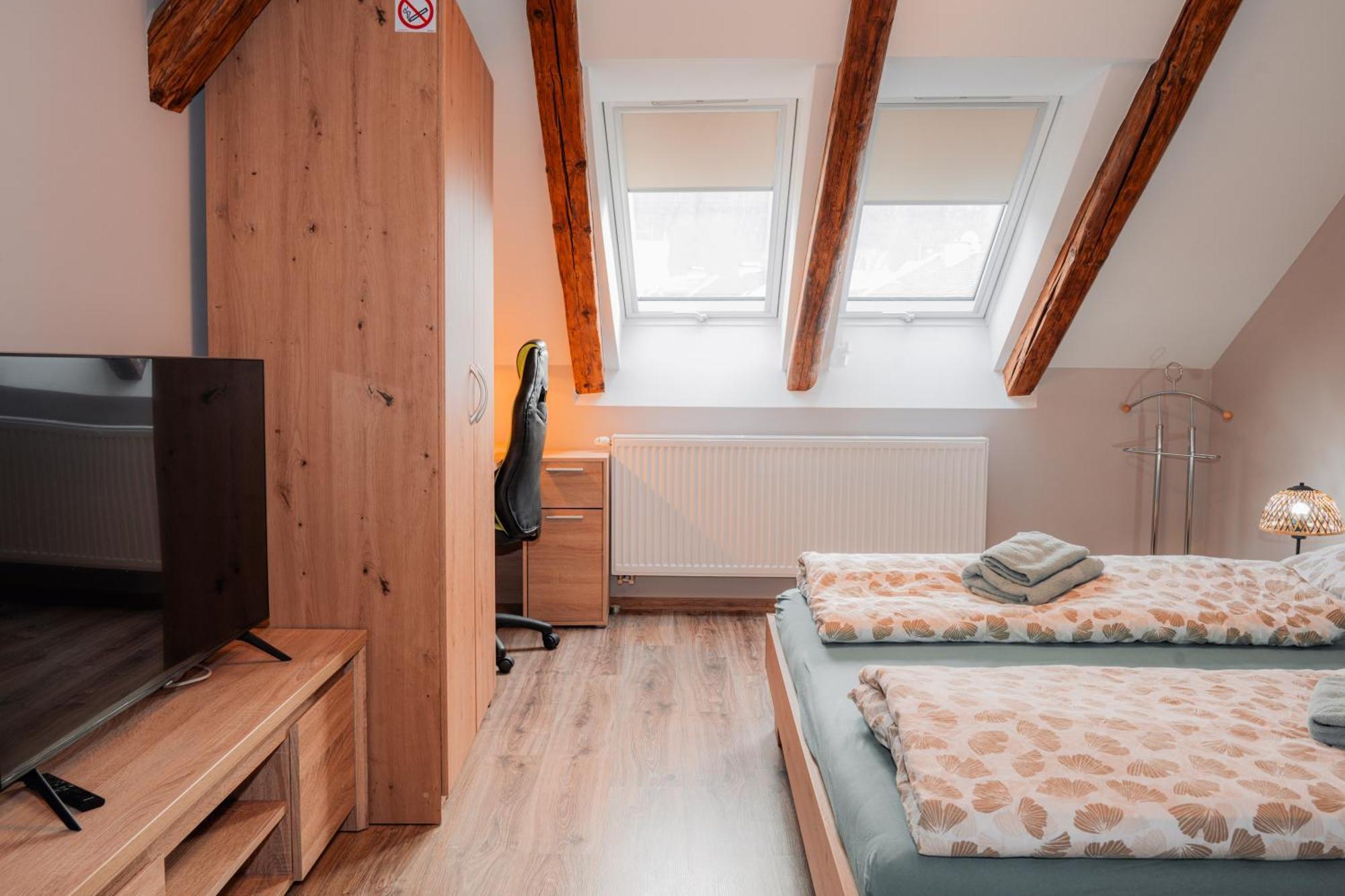 Apatman Fellini House Apartman Trenčín Kültér fotó
